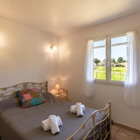 Les Rosiers By Interhome