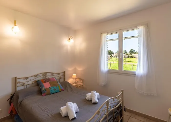 Les Rosiers By Interhome