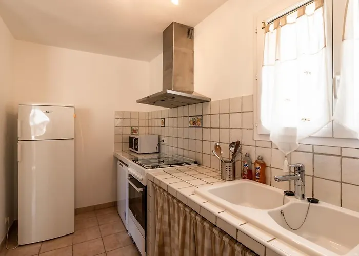 Les Rosiers By Interhome Вилла