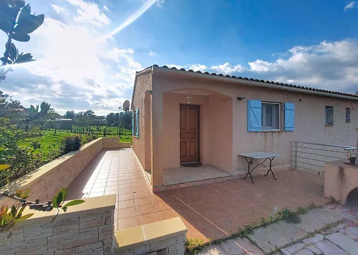 Villa Les Rosiers By Interhome Porto-Vecchio (Corsica)